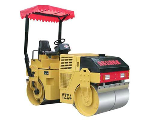 YZC4型串聯(lián)振動(dòng)壓路機
